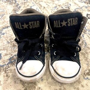 Toddler boy size 10 Converse All Star high tops
